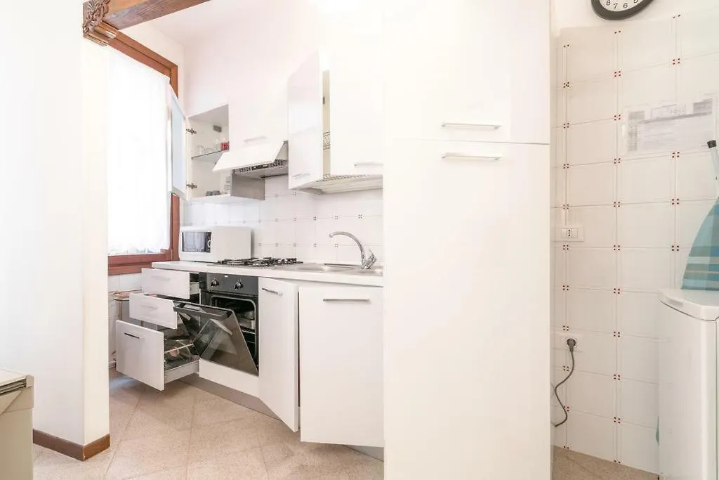 Casa Delle Botteghe Apartment Venice